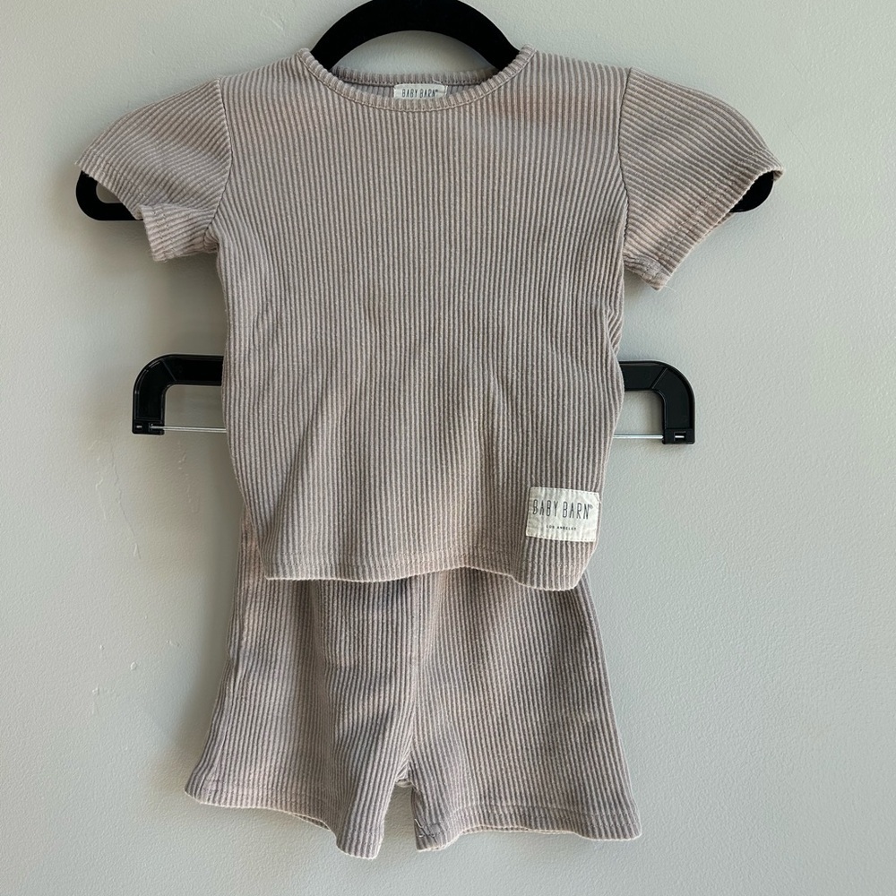 Baby Barn Ribbed Lounge Set 2T Neutral Minimalist Tee Shorts Matching Set Scandi